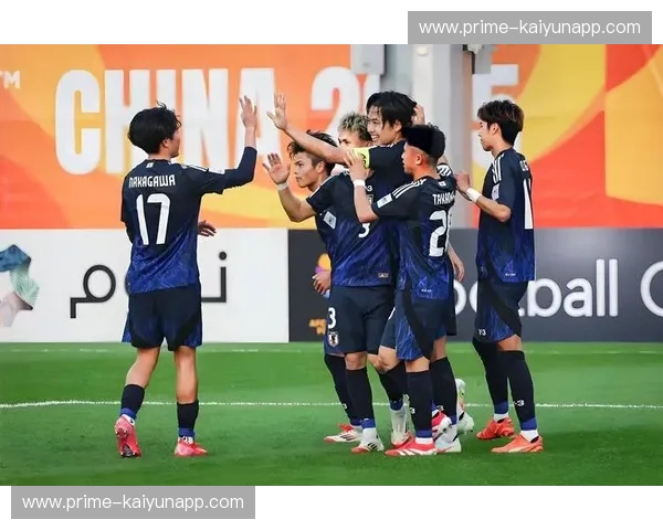 绿茵之巅的未来序曲：当“查鲁亚精神”撞上“蓝武士”的精密算法——乌拉圭U20vs日本全景解析